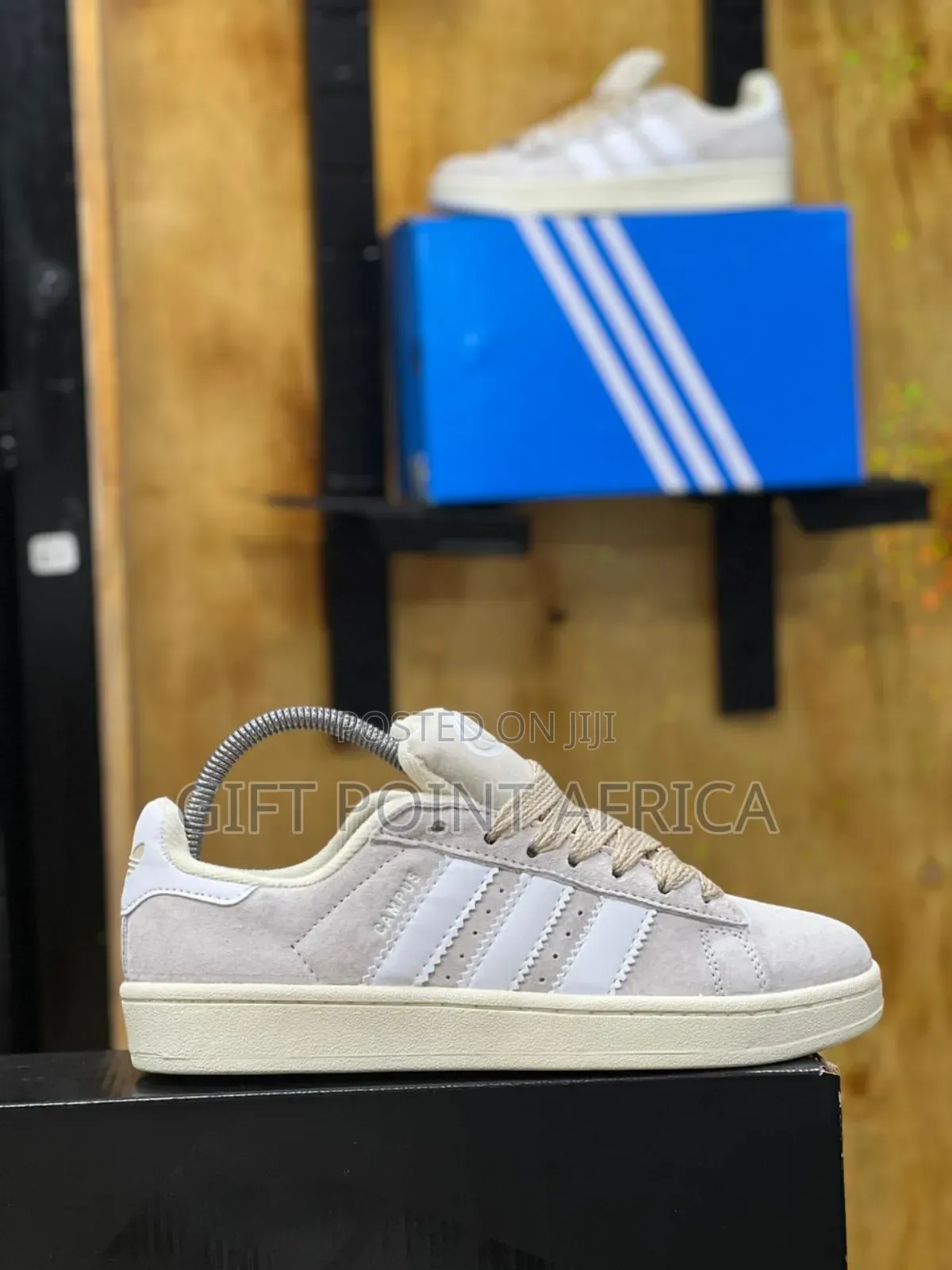 Adidas Campus Sneakers