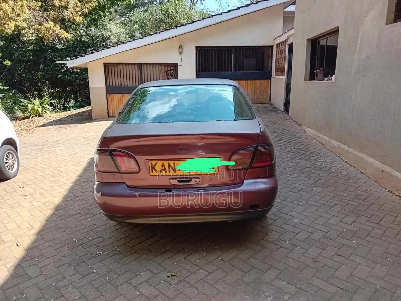 Nissan Primera 2002 Red