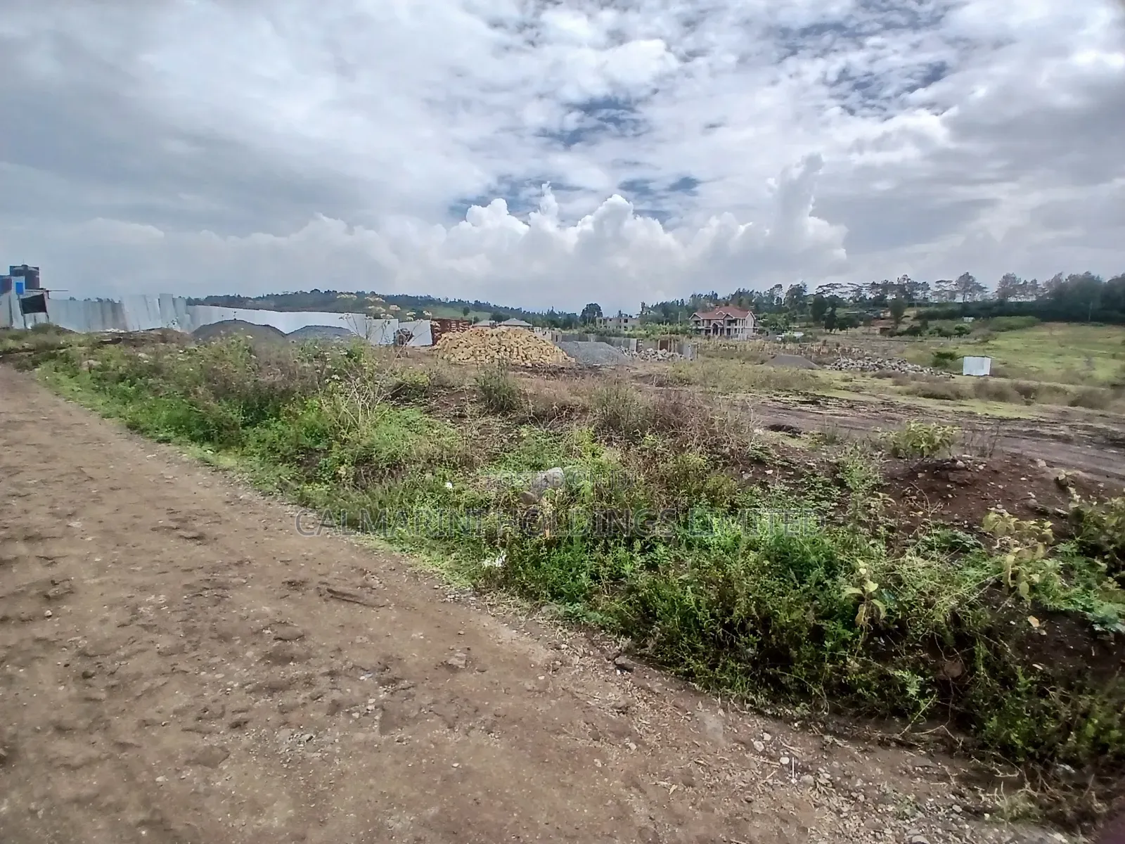 Prime 1/8 Acre in Upper Matasia for Sale Touching Access Road