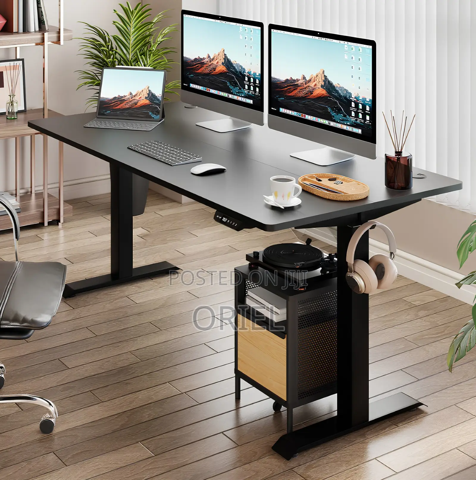 Office Desk : 1.6m Office Electric Height Adjustable Computer Desk