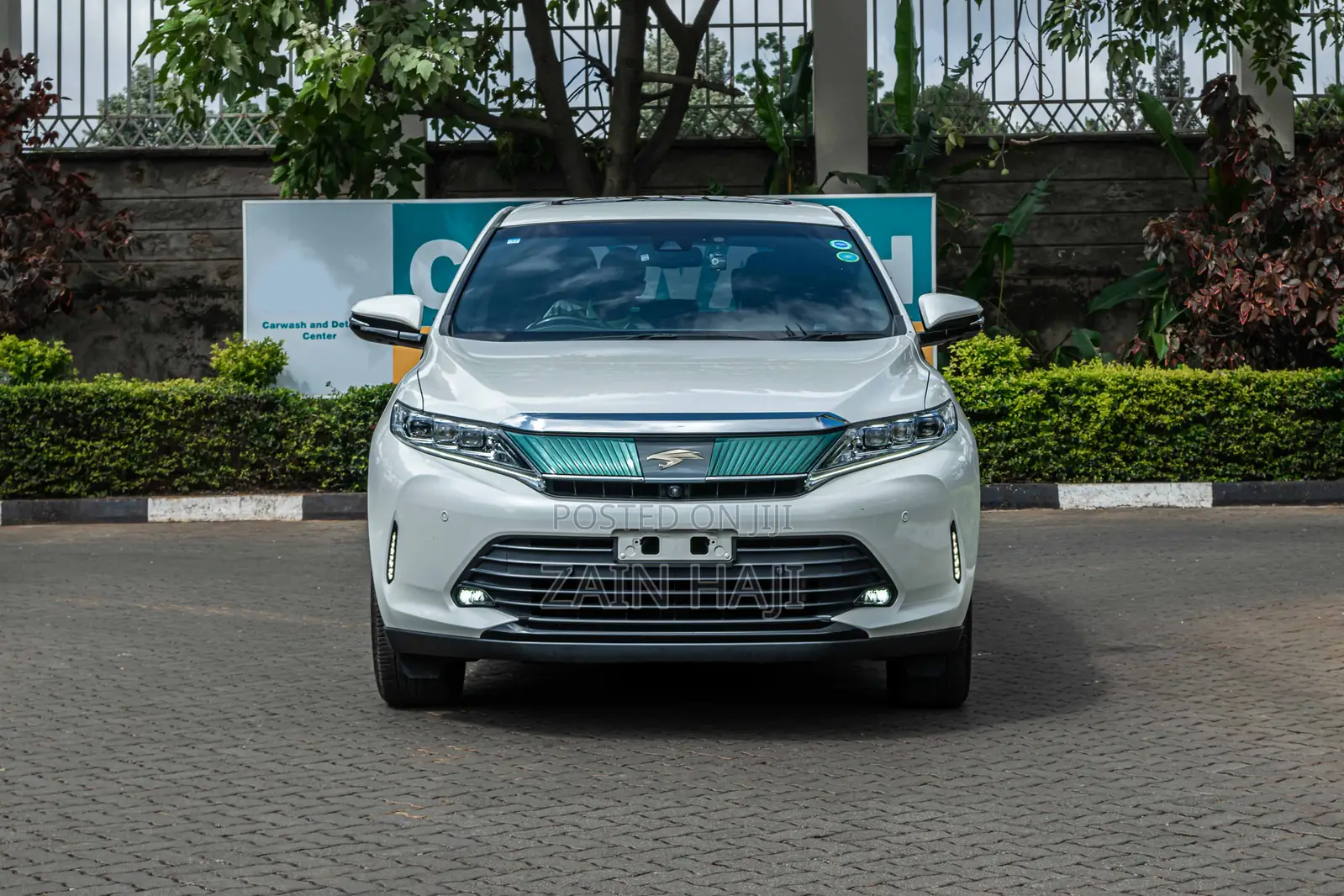 Toyota Harrier 2018 White