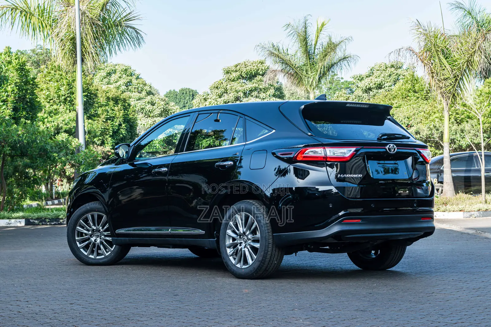 Toyota Harrier 2019