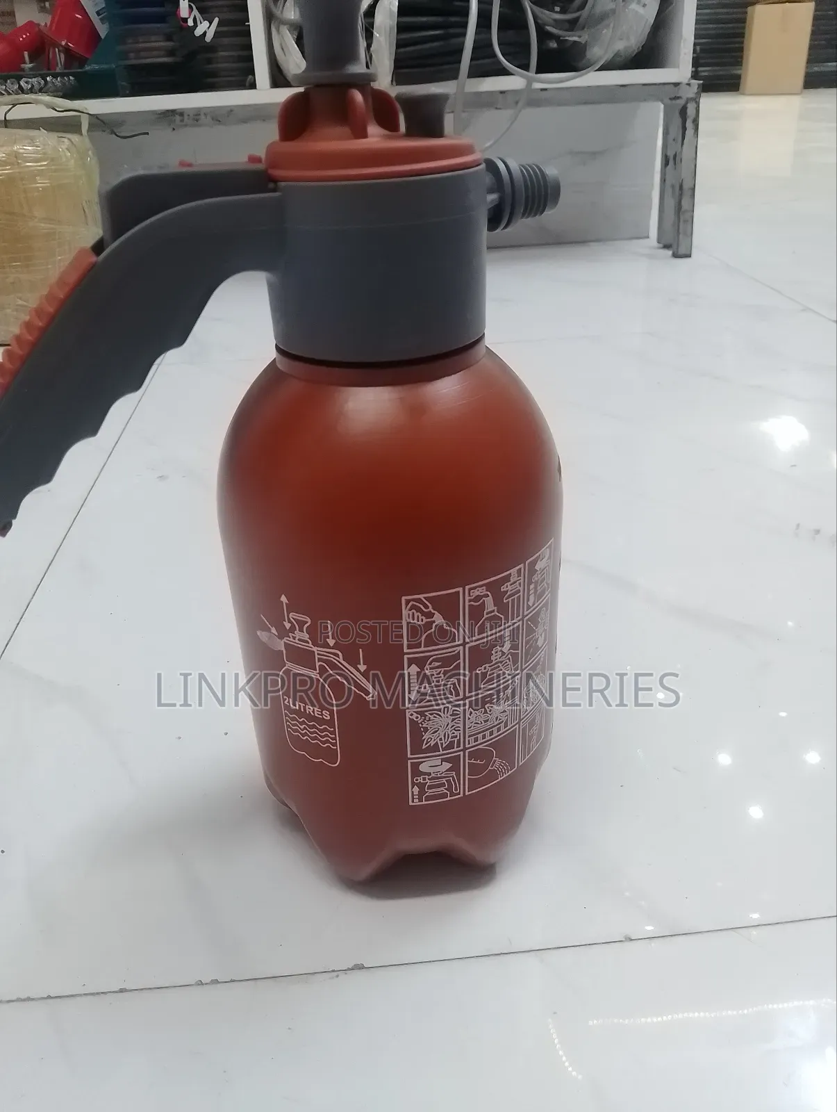 2 Litres Aico Pressure Sprayer