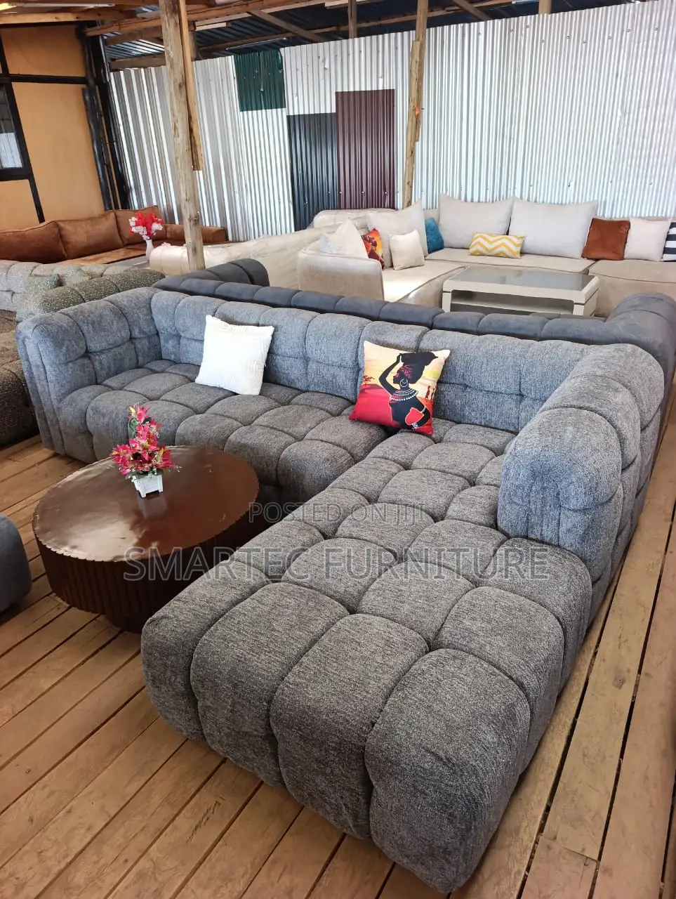 Thoughtful Smart 6 Seater Bubble L Seat