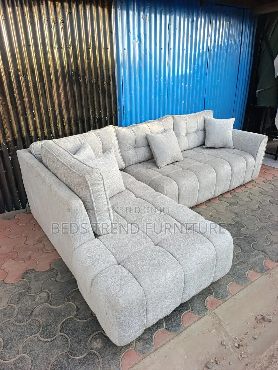 Bubble Luxe 6 Seater L Seat