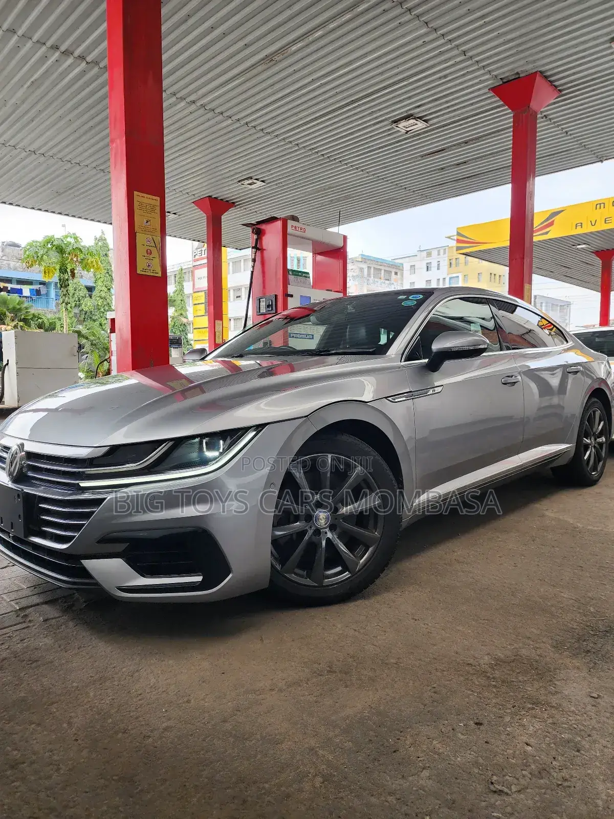 Volkswagen Arteon 2.0T SE AWD 4MOTION 2019 Gray