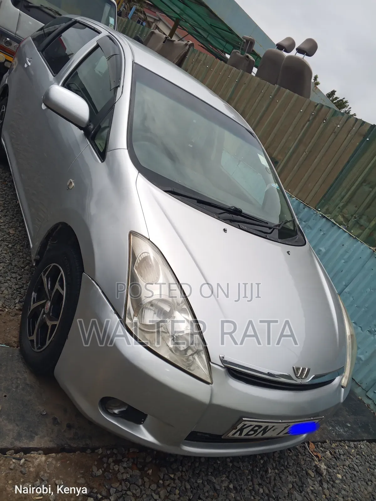Toyota Wish 2004 Silver