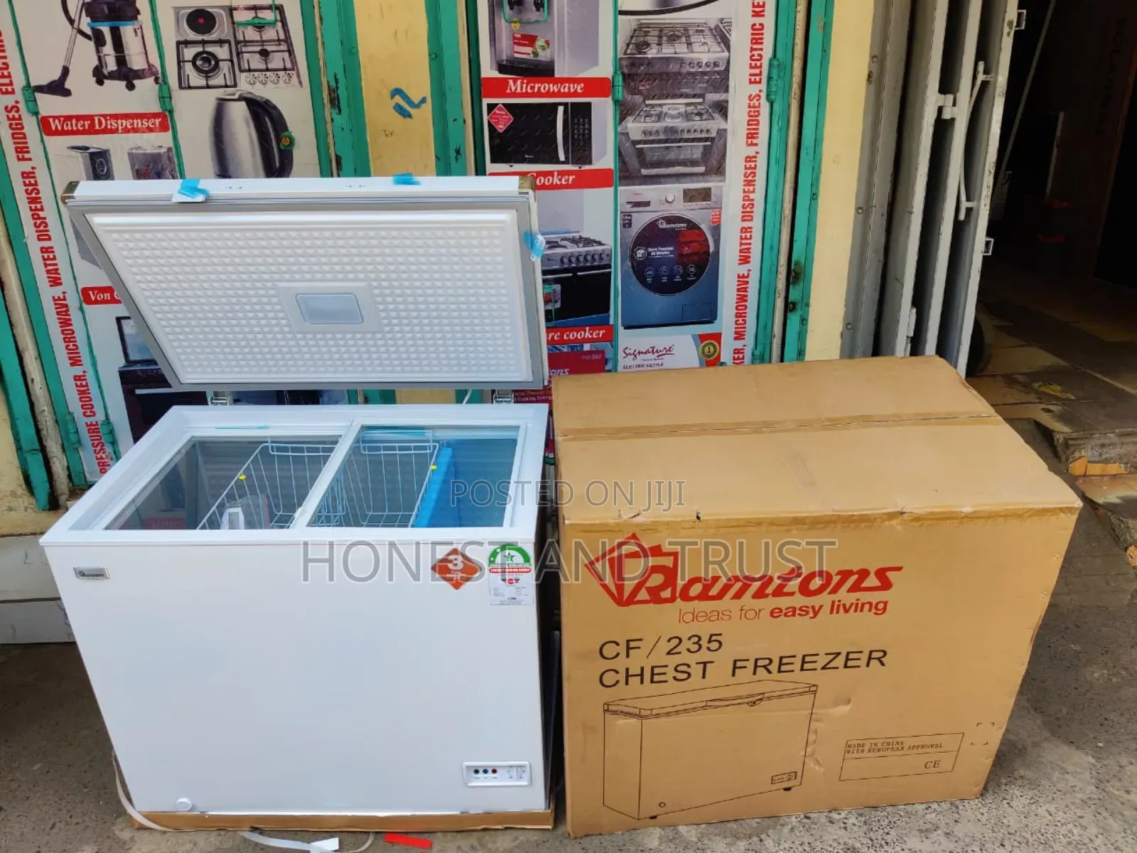 *Ramtons Chest Freezer 230l Cf235