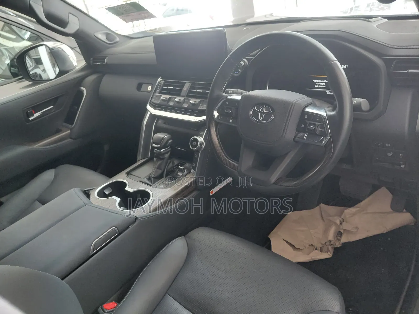 Toyota Land Cruiser 2023 Gold