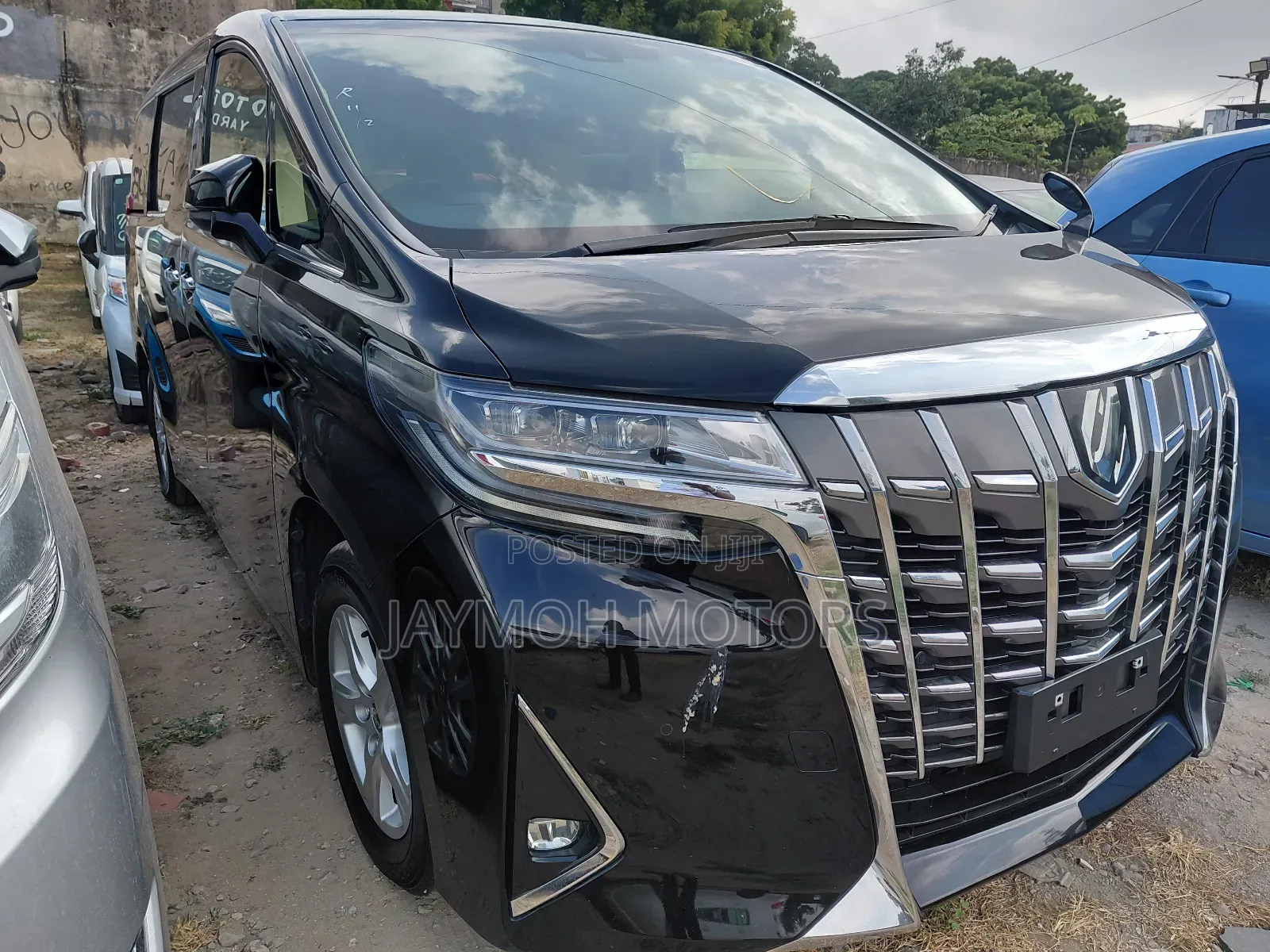 Toyota Alphard 2019 Black