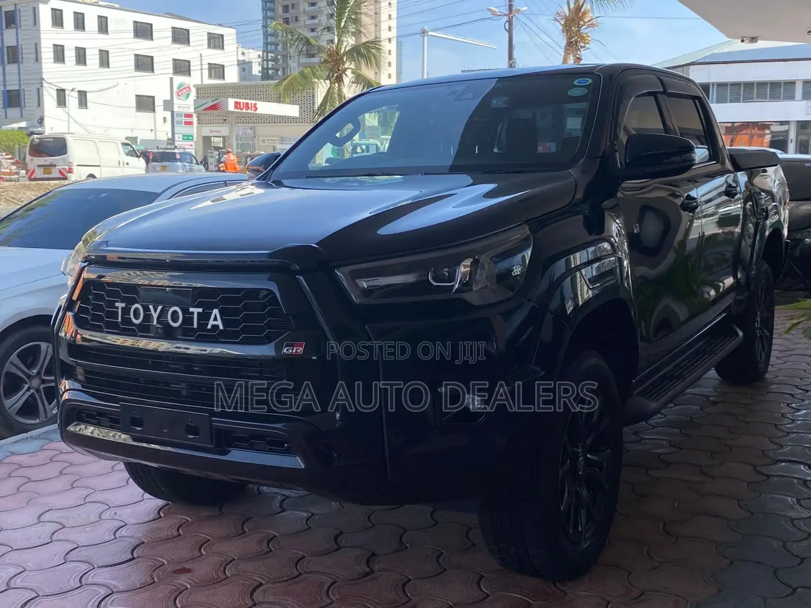 Toyota Hilux 2021 Black