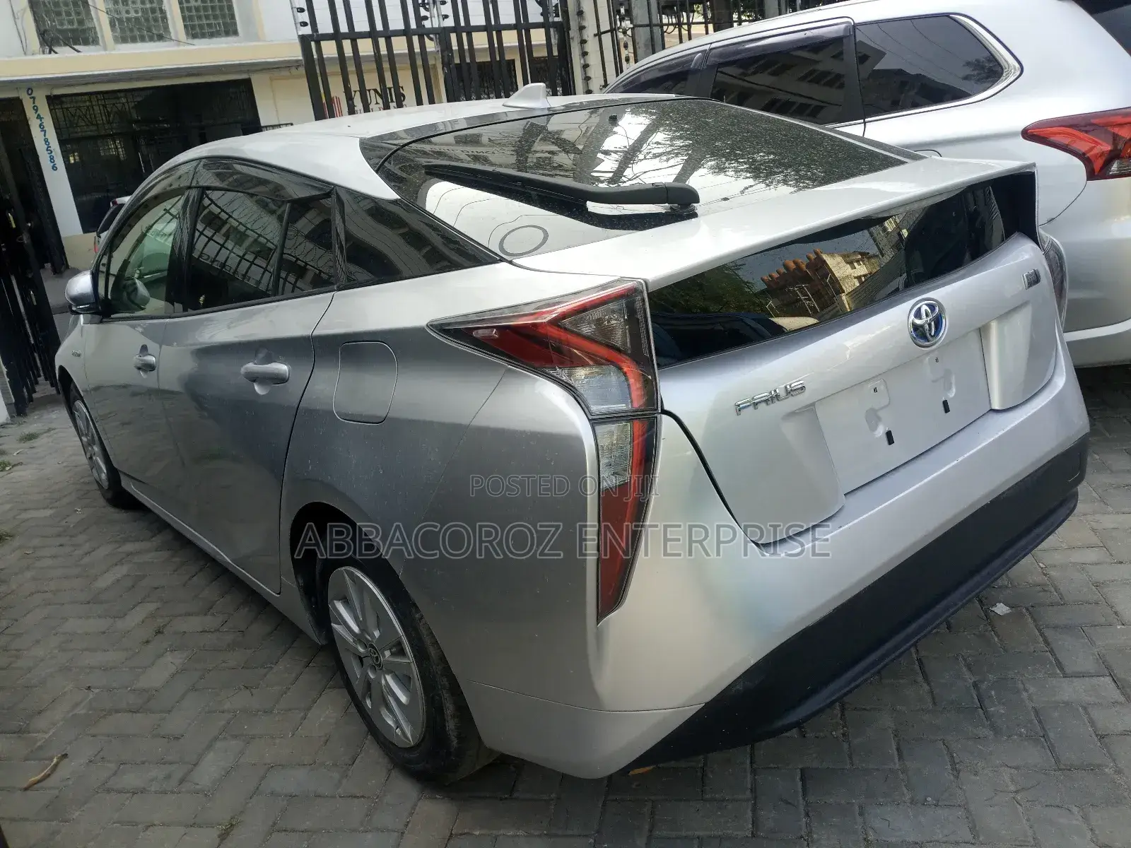 Toyota Prius 2018 Silver