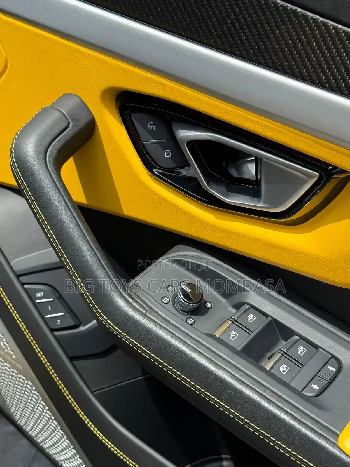 Lamborghini Urus Base 2019 Yellow
