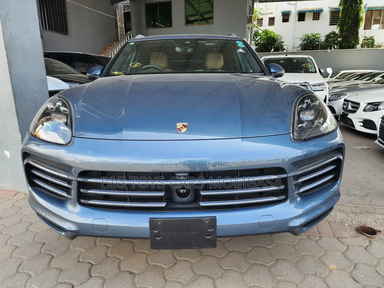 Porsche Cayenne 2018 Blue