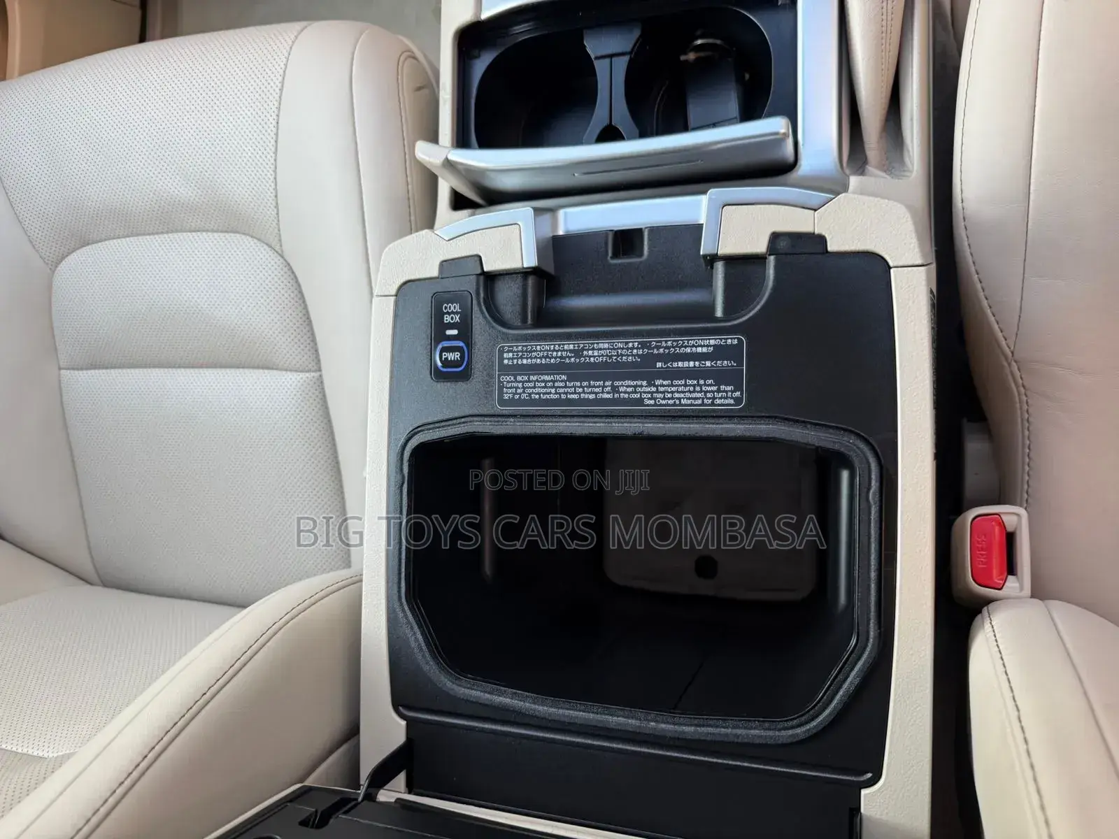 Toyota Land Cruiser 2018 White