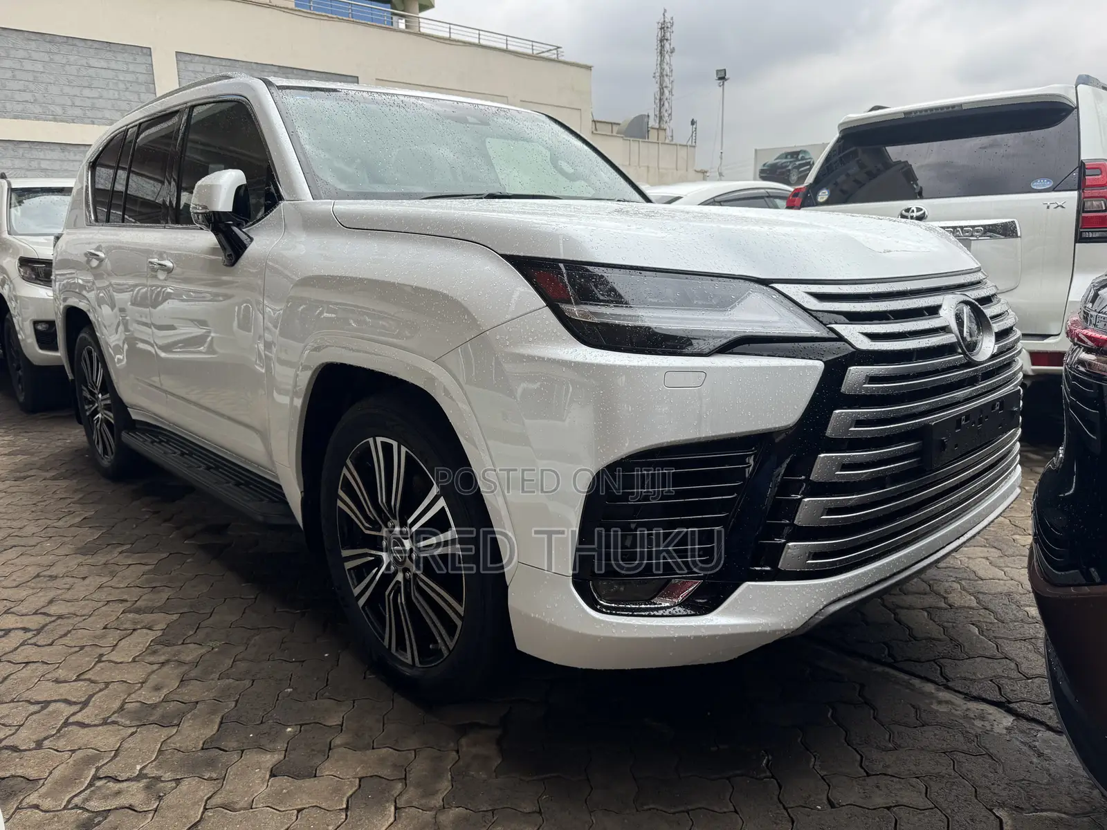 Lexus LX 2025 White
