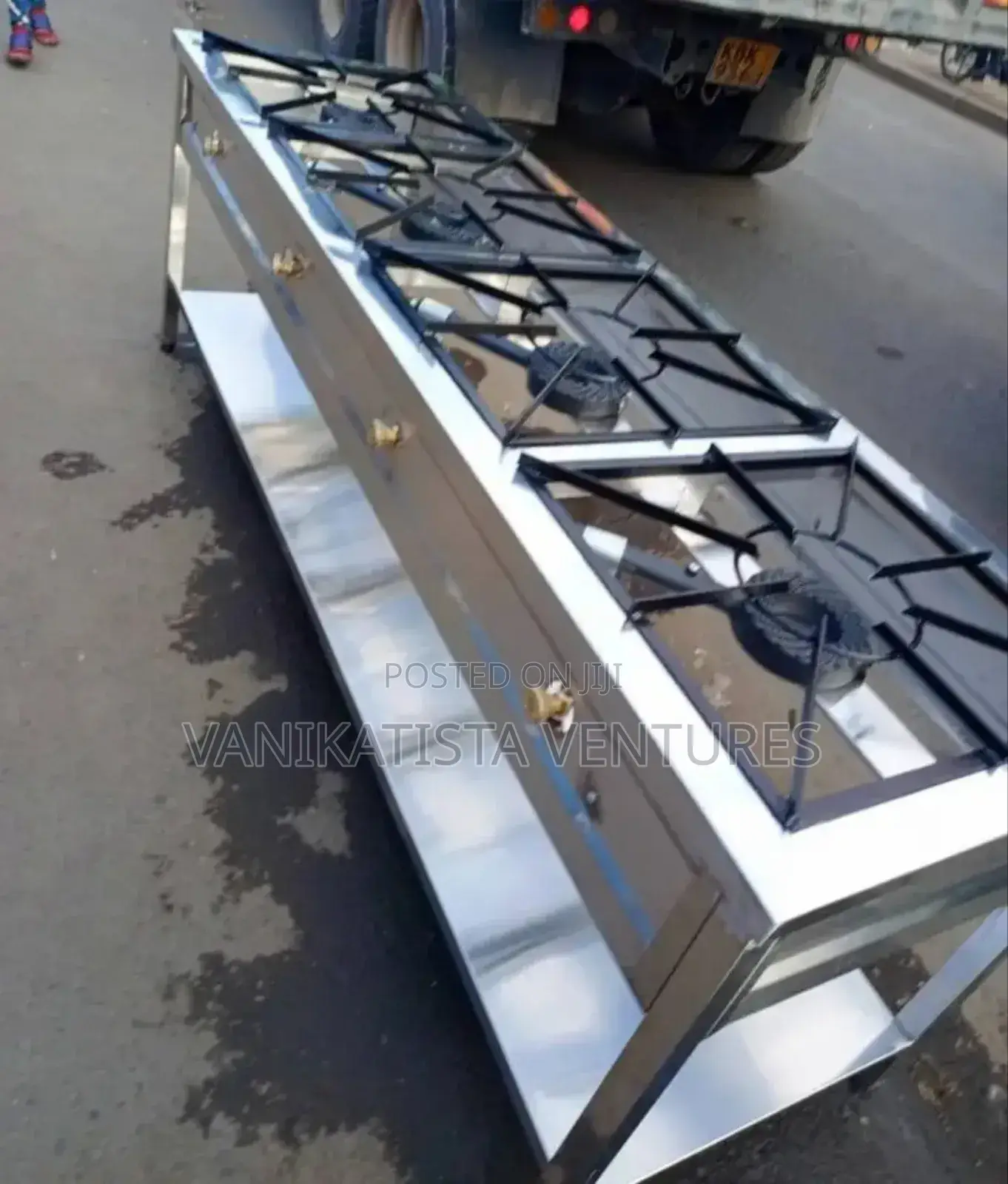 Stainless Steel 4 Burner Gas Cooker With Undershelf 1