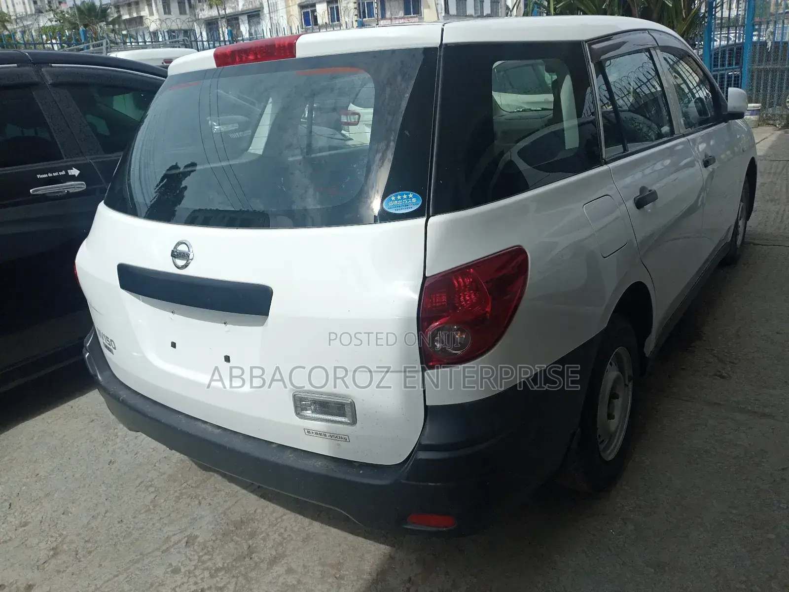 Nissan NV1500 2018 White