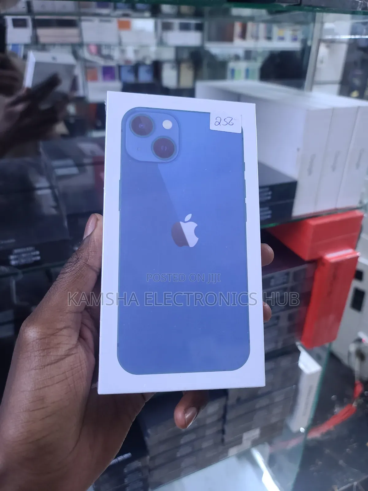 New Apple iPhone 13 256 GB Blue