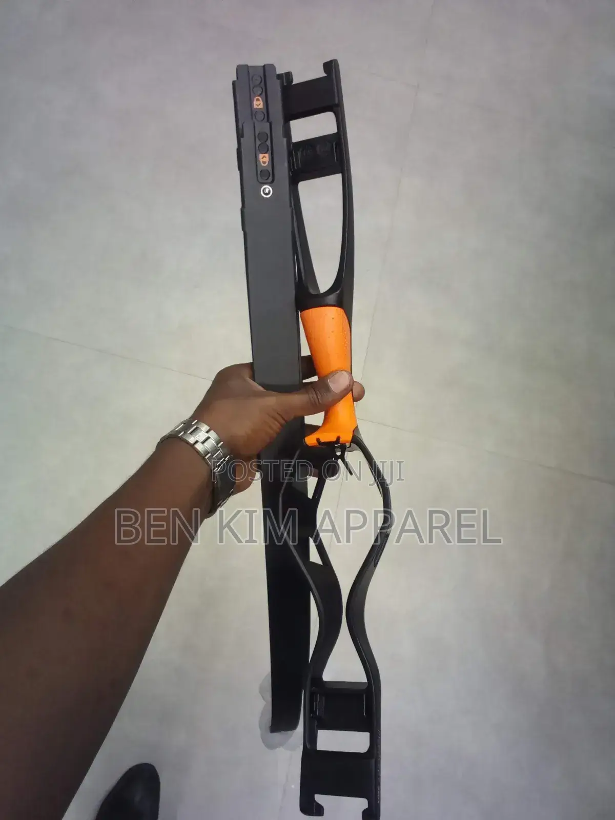 Metallic Archery Foldable Bow 24ibs 62 Inches With Arrow Rest Black