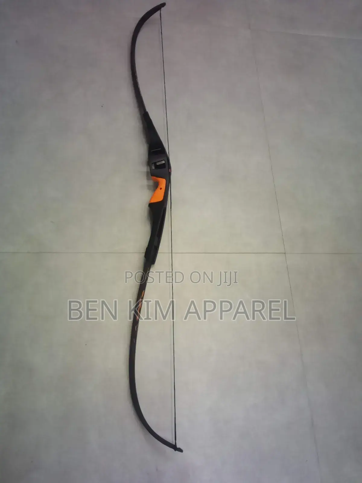 Metallic Archery Foldable Bow 24ibs 62 Inches With Arrow Rest Black