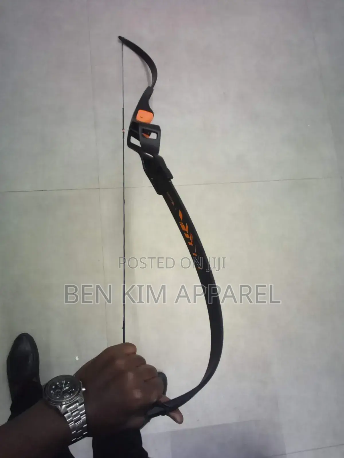 Metallic Archery Foldable Bow 24ibs 62 Inches With Arrow Rest Black