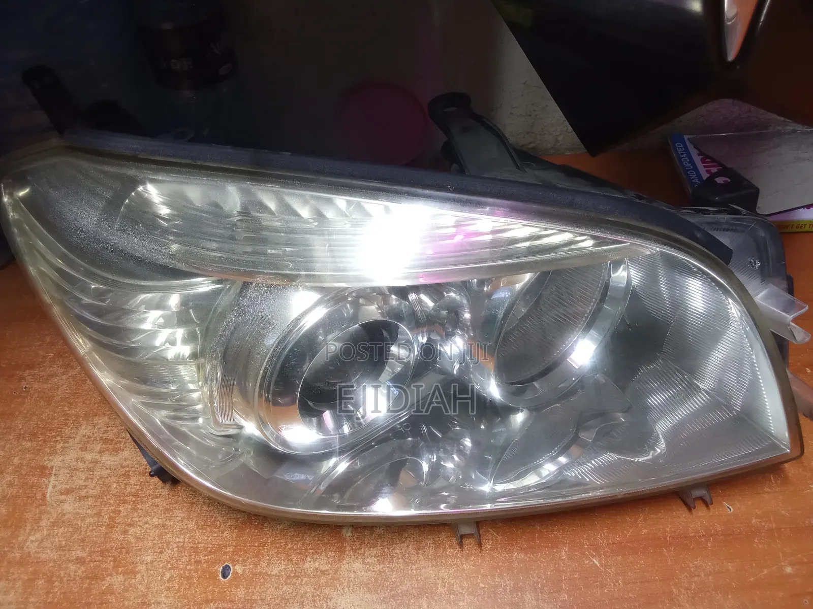 Rav 4 Headlight