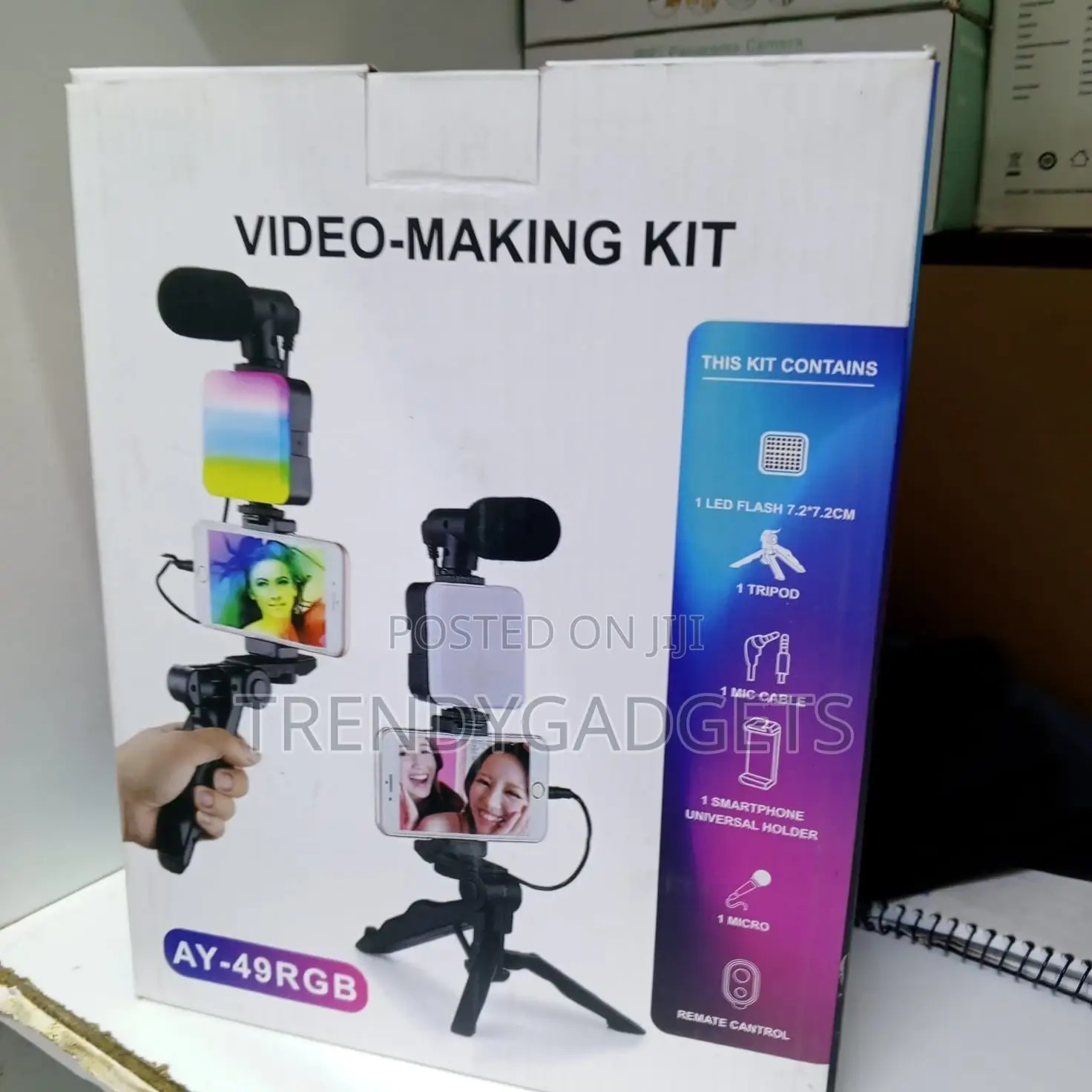 Complete Phone Video Recording Kit With RGB Light