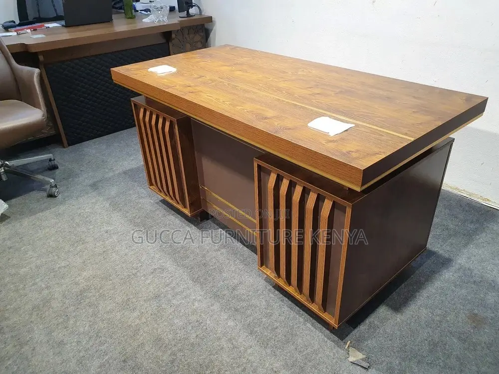 1400mm Executive Advanced Office Desk