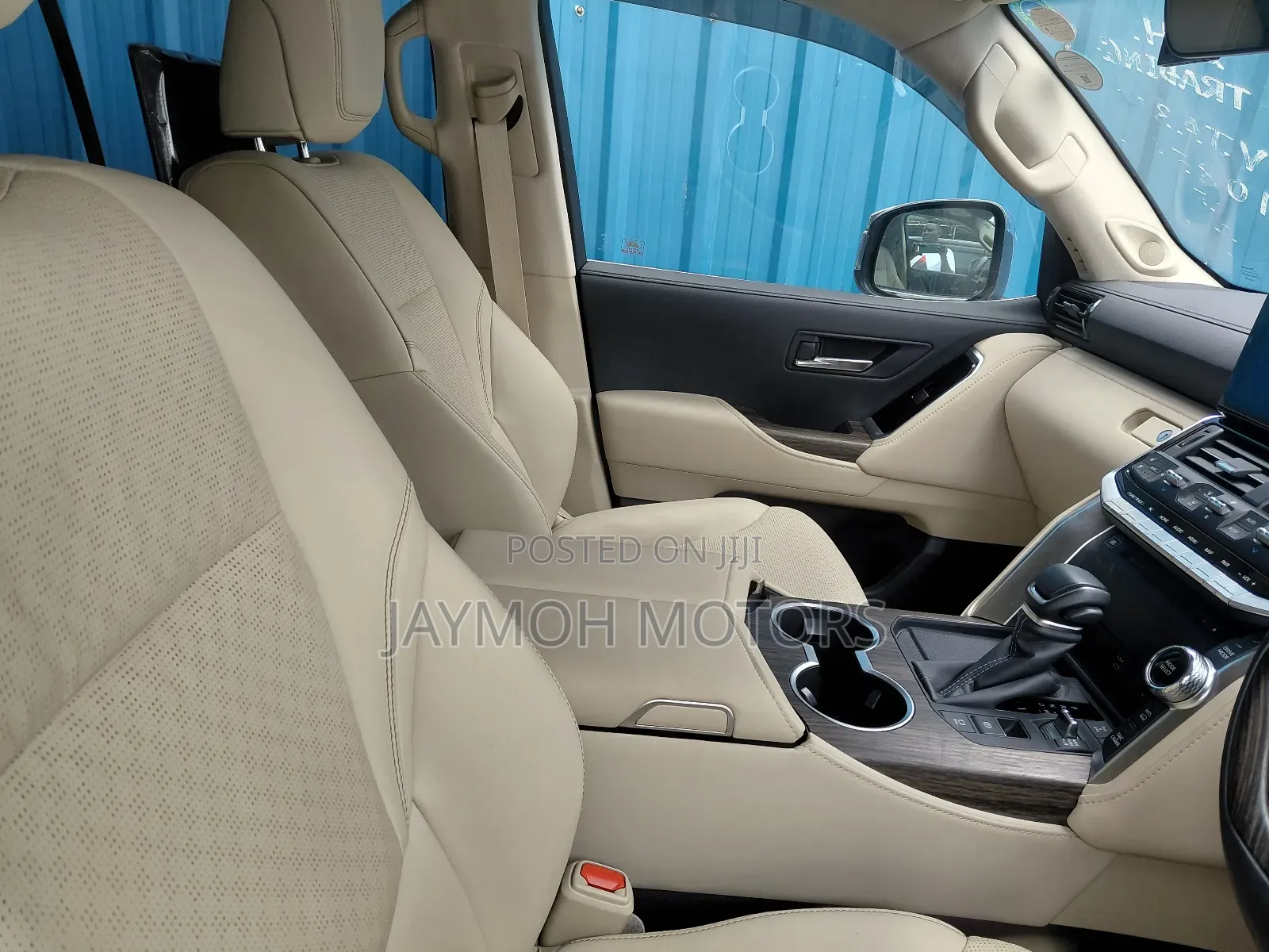 Toyota Land Cruiser 2024 White