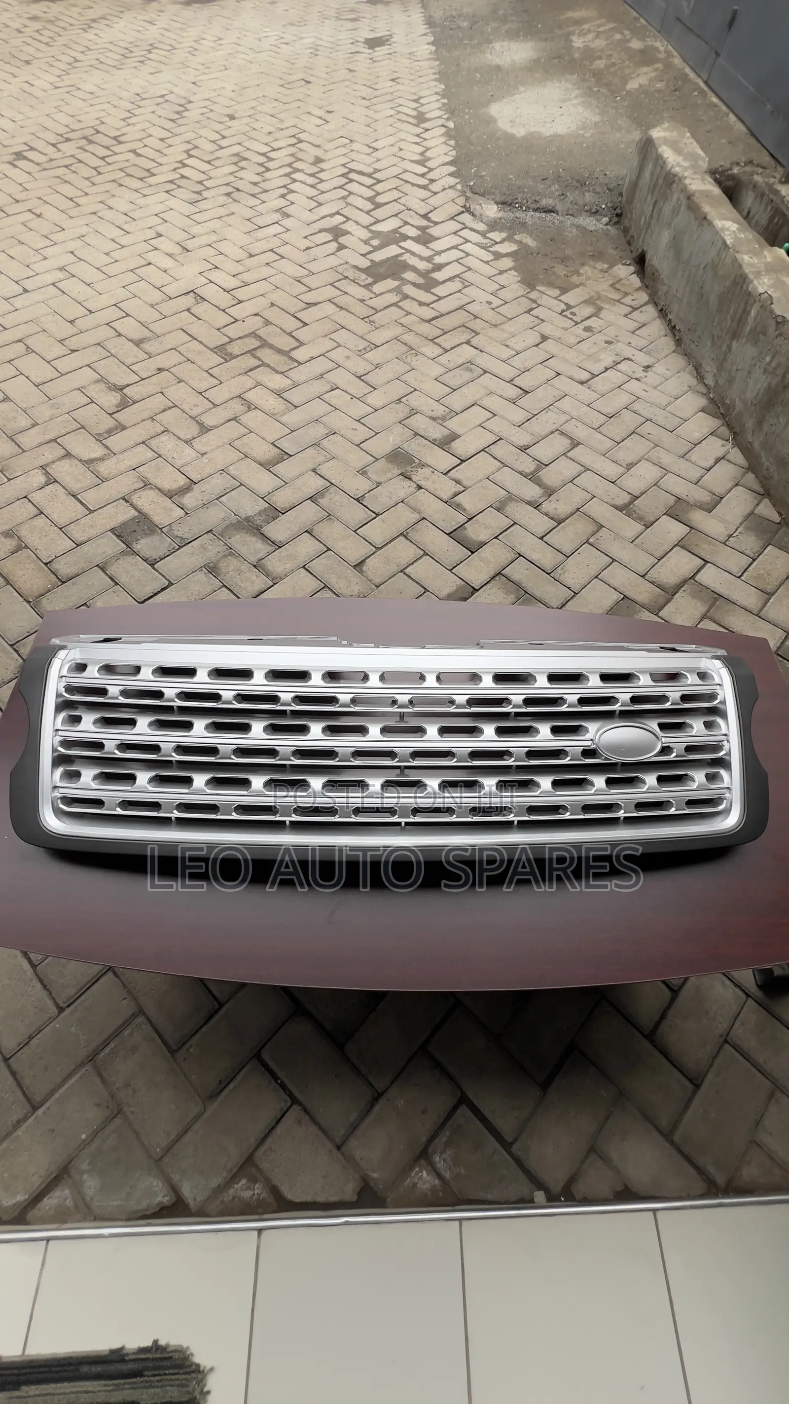 Front Bumper Grille for Range Rover Vogue L405