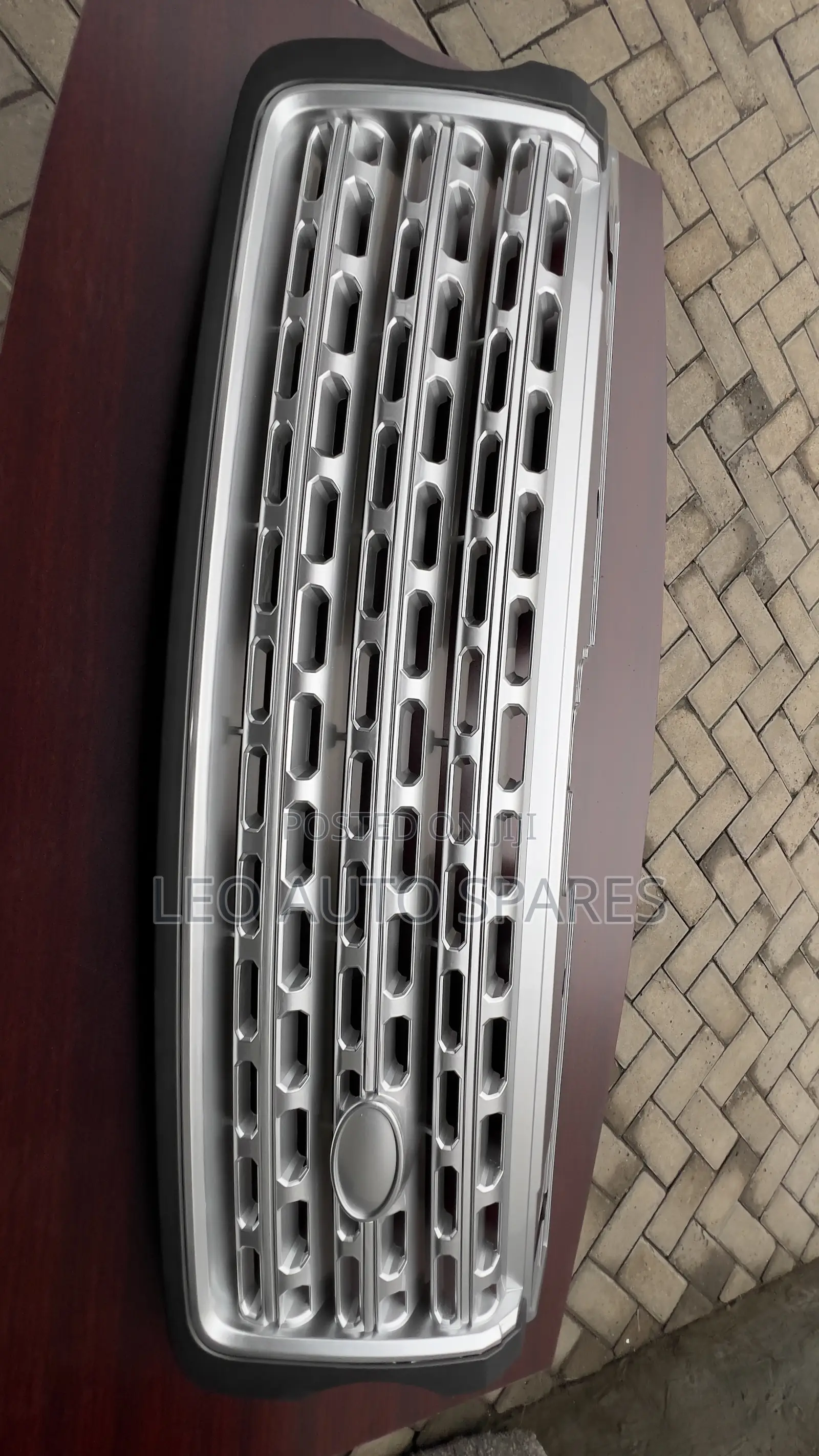 Front Bumper Grille for Range Rover Vogue L405