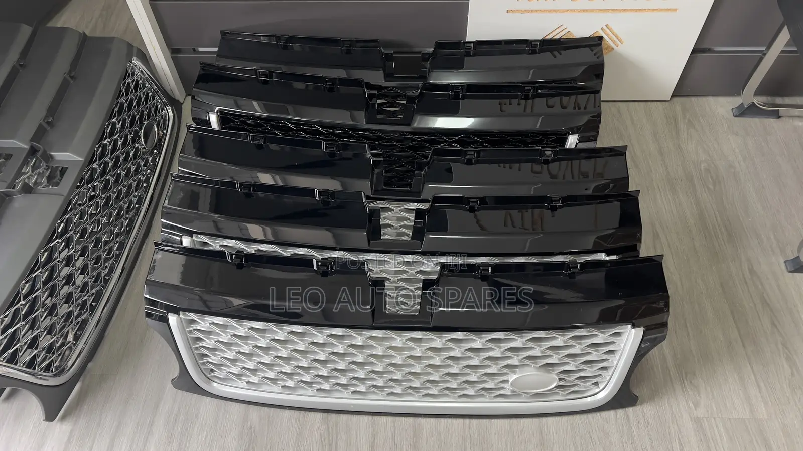 Front Bumper Grille for Range Rover Sport L320