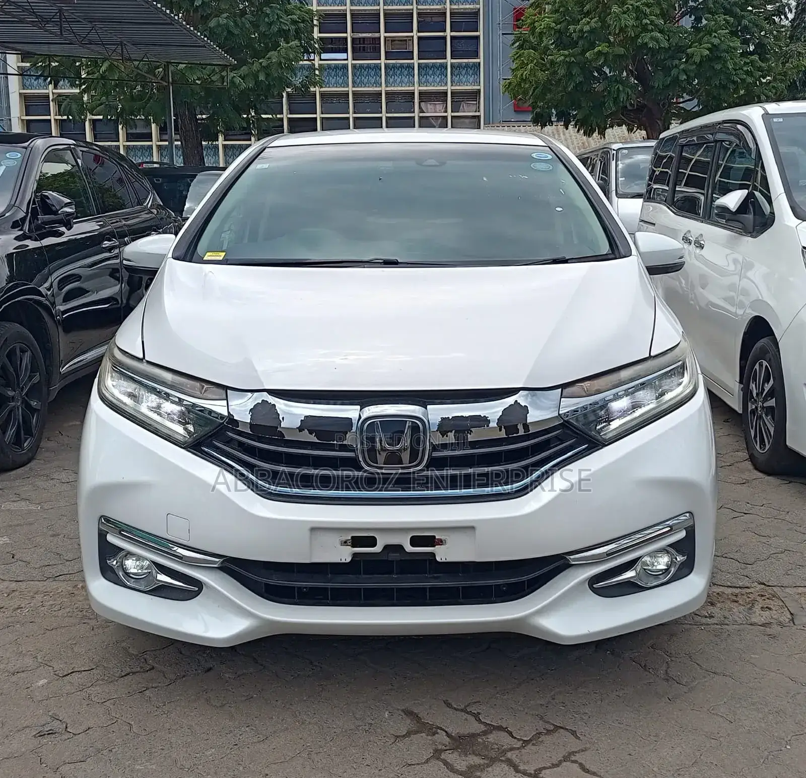 Honda Shuttle 1.5 Hybrid 2WD 2019 White
