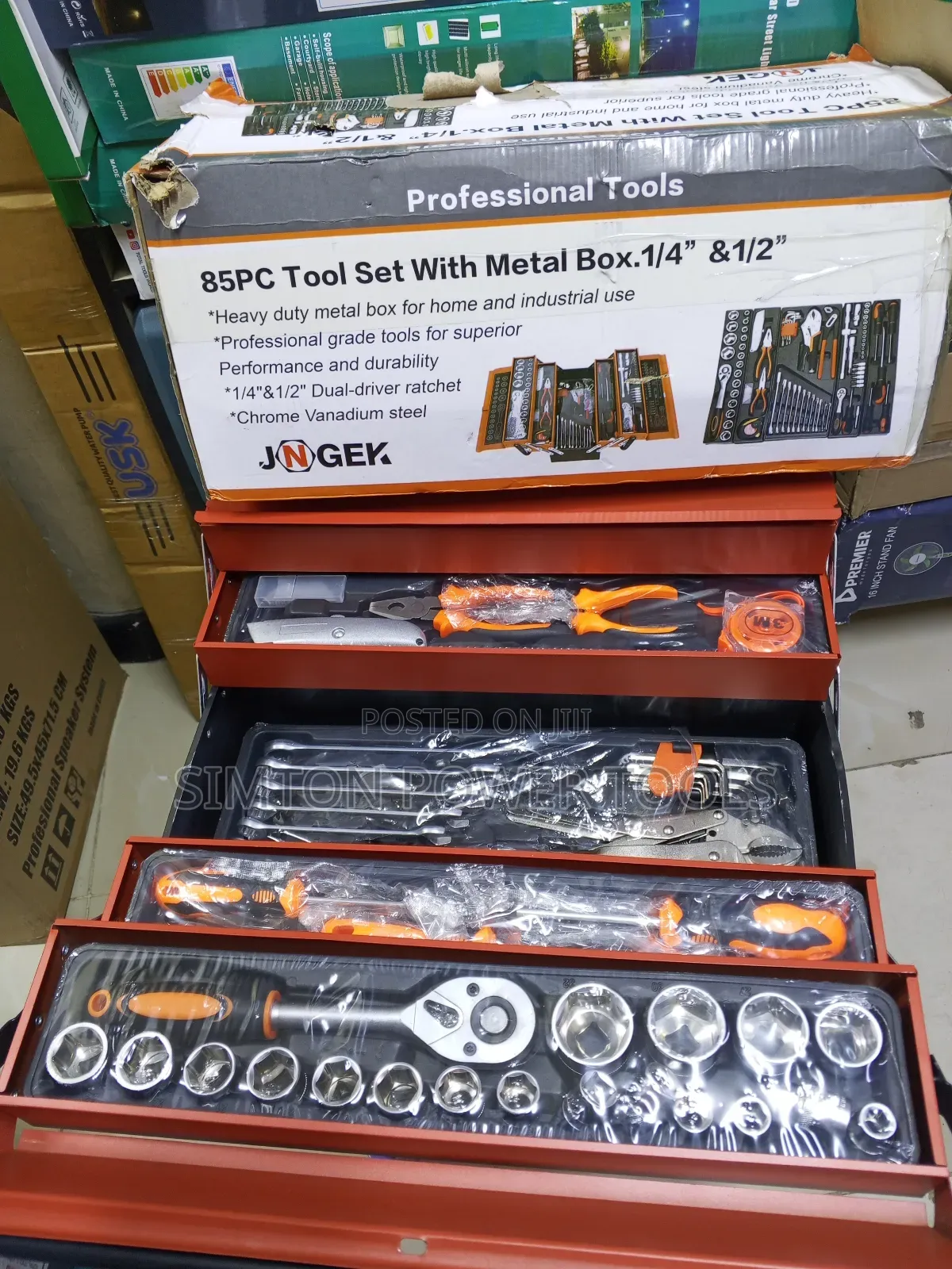 Heavy Duty 85 Piece Metallic Tool Set