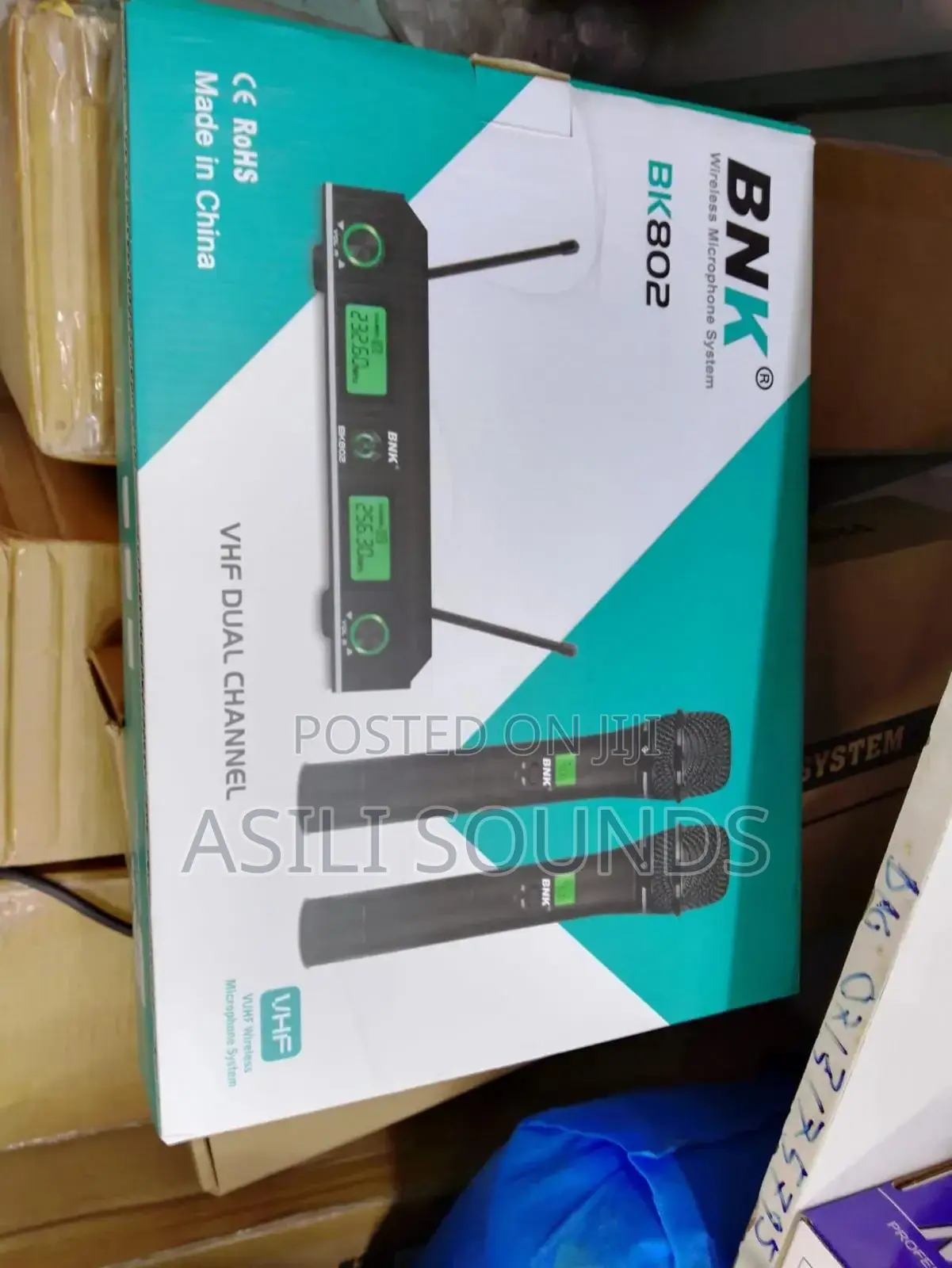 BNK Bk802 Dual Channel Wireless Microphone System.