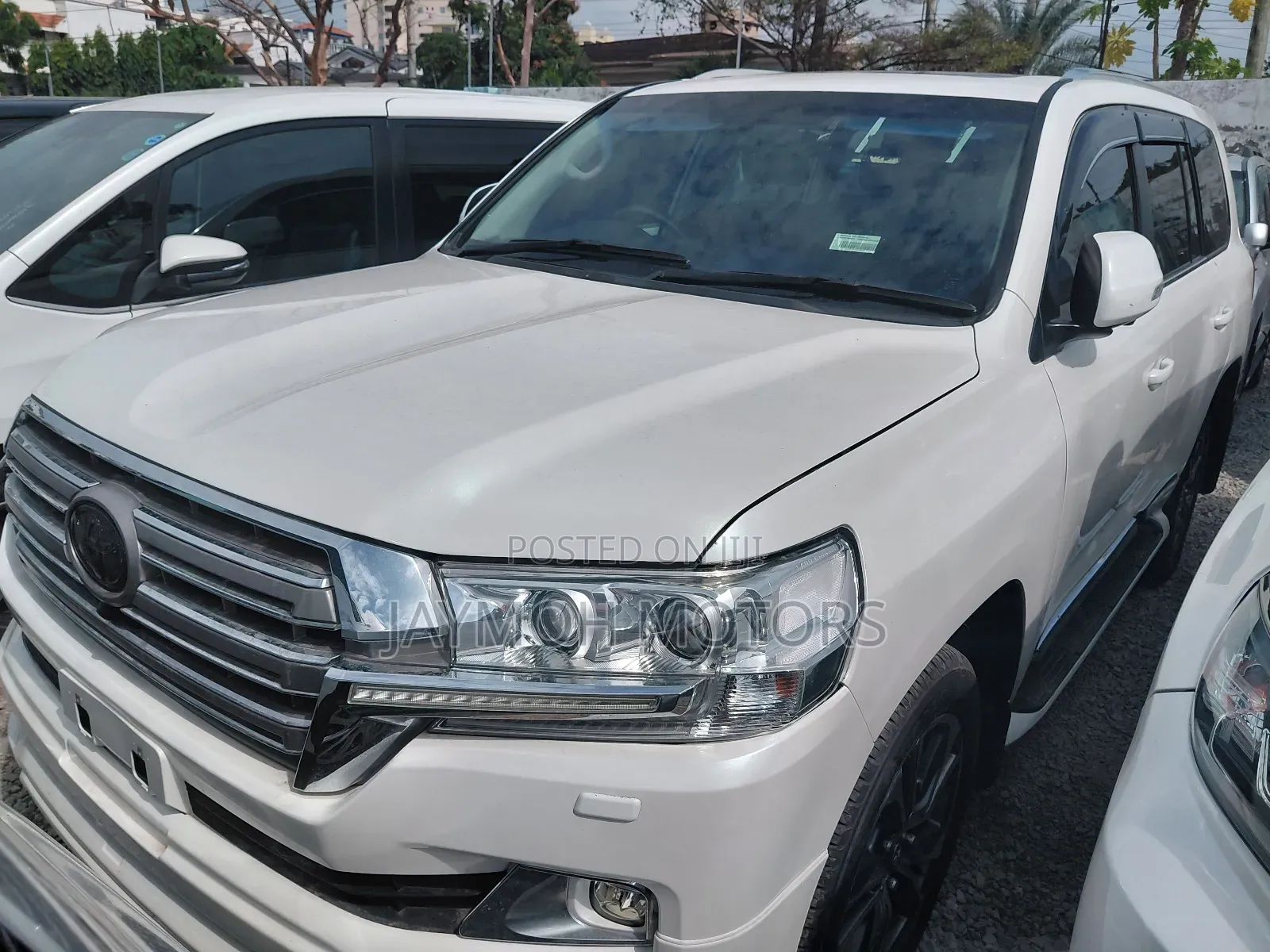 Toyota Land Cruiser 2018 White
