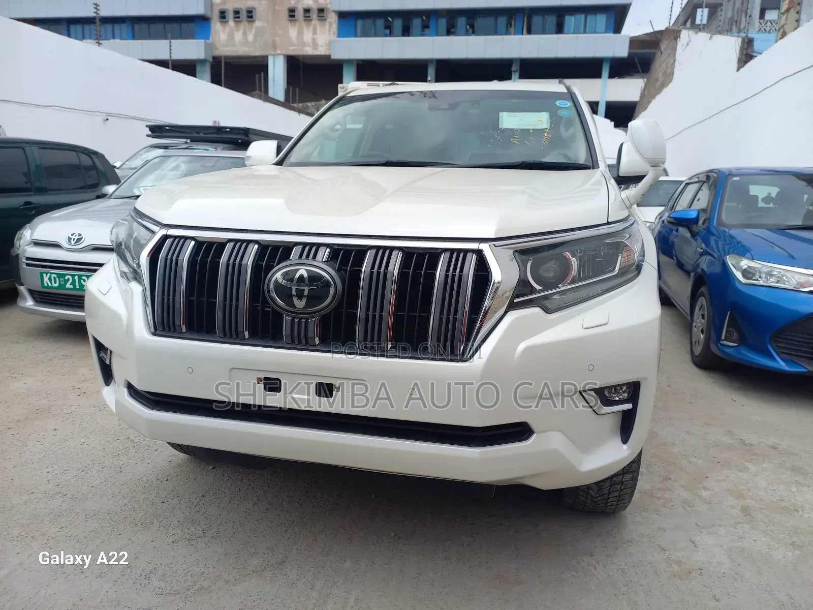 Toyota Land Cruiser Prado 2.8 2019 White