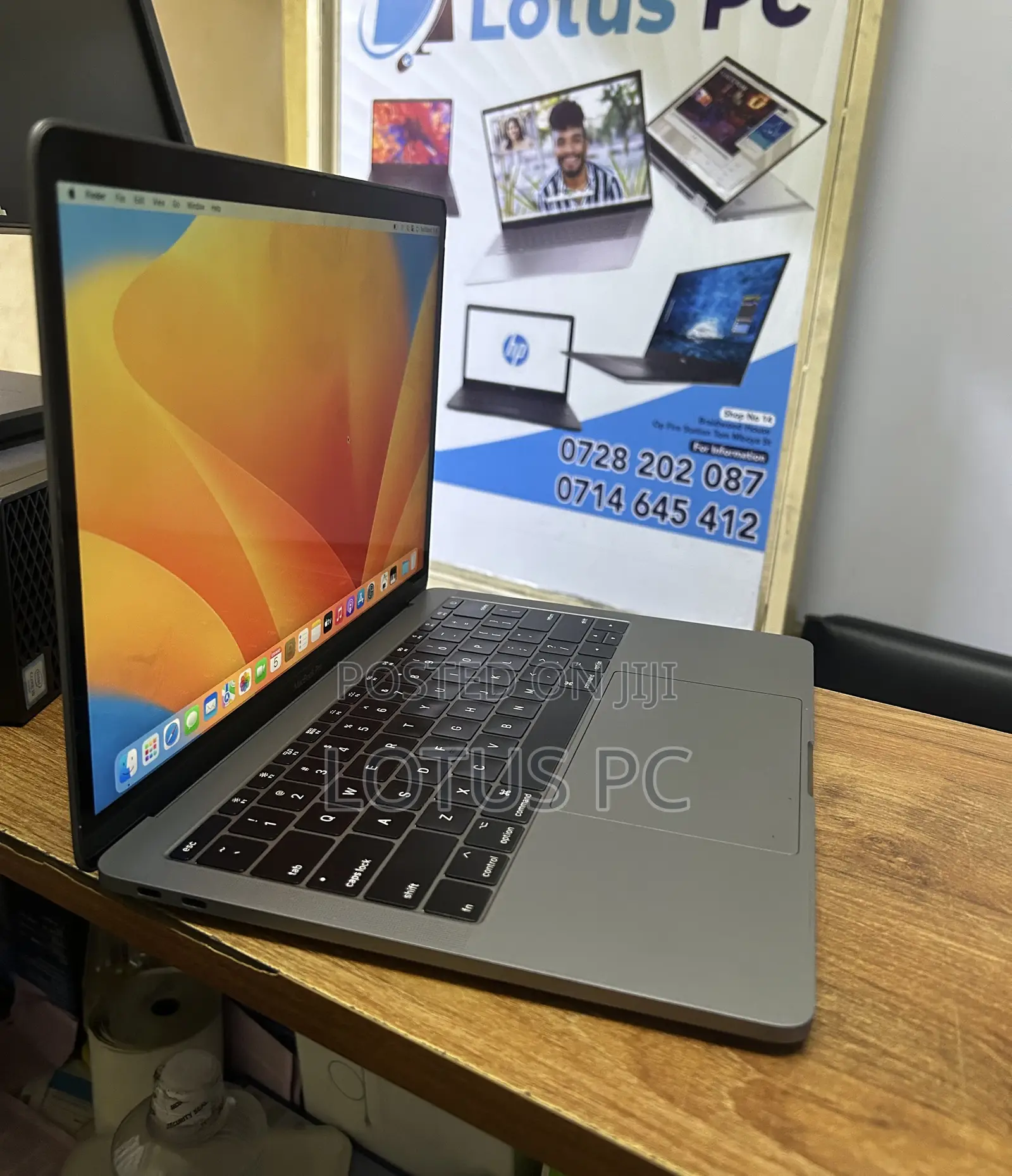Laptop Apple MacBook Pro 2017 16GB Intel Core i5 SSD 256GB