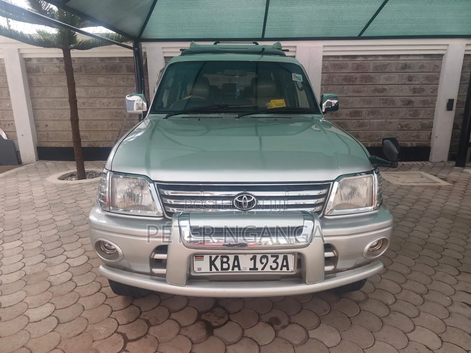 Toyota Land Cruiser Prado 2.7 16V 5dr 2000 Gold