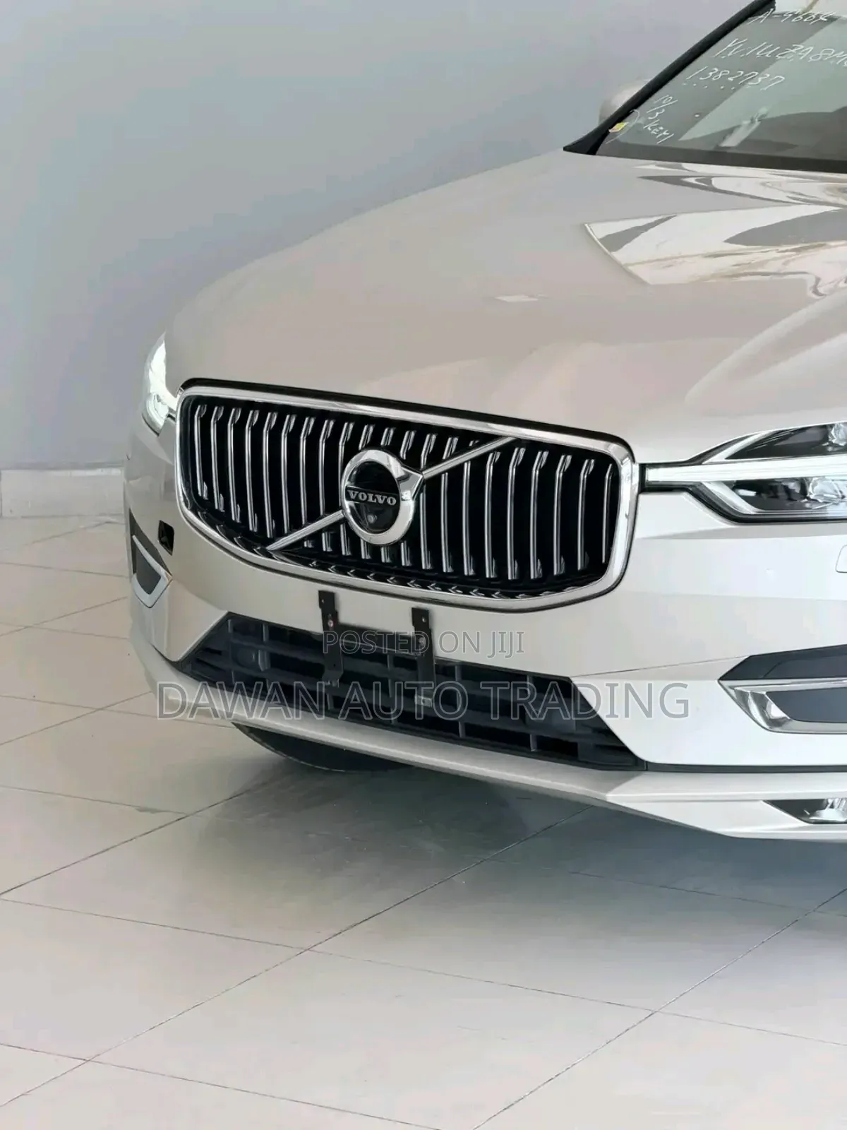Volvo XC60 2019 White