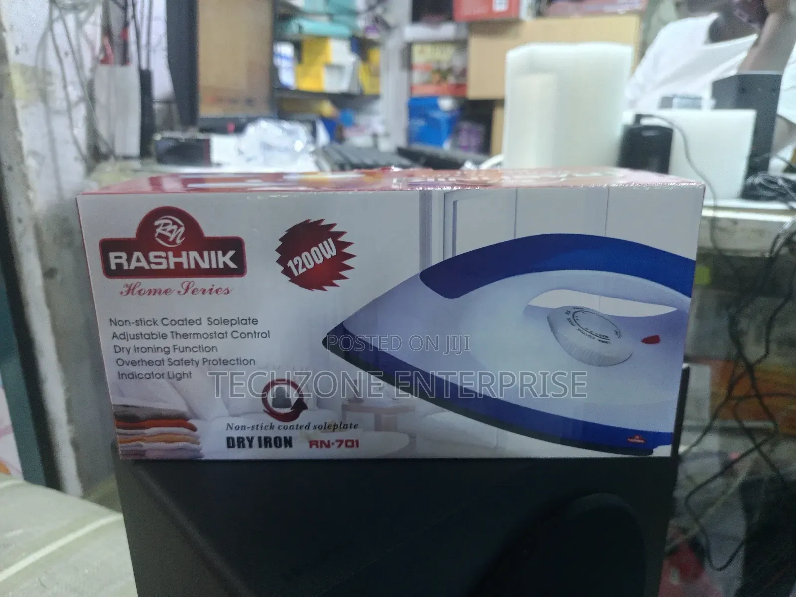 Rashnik Rn-701 Dry Iron in Different Colors,