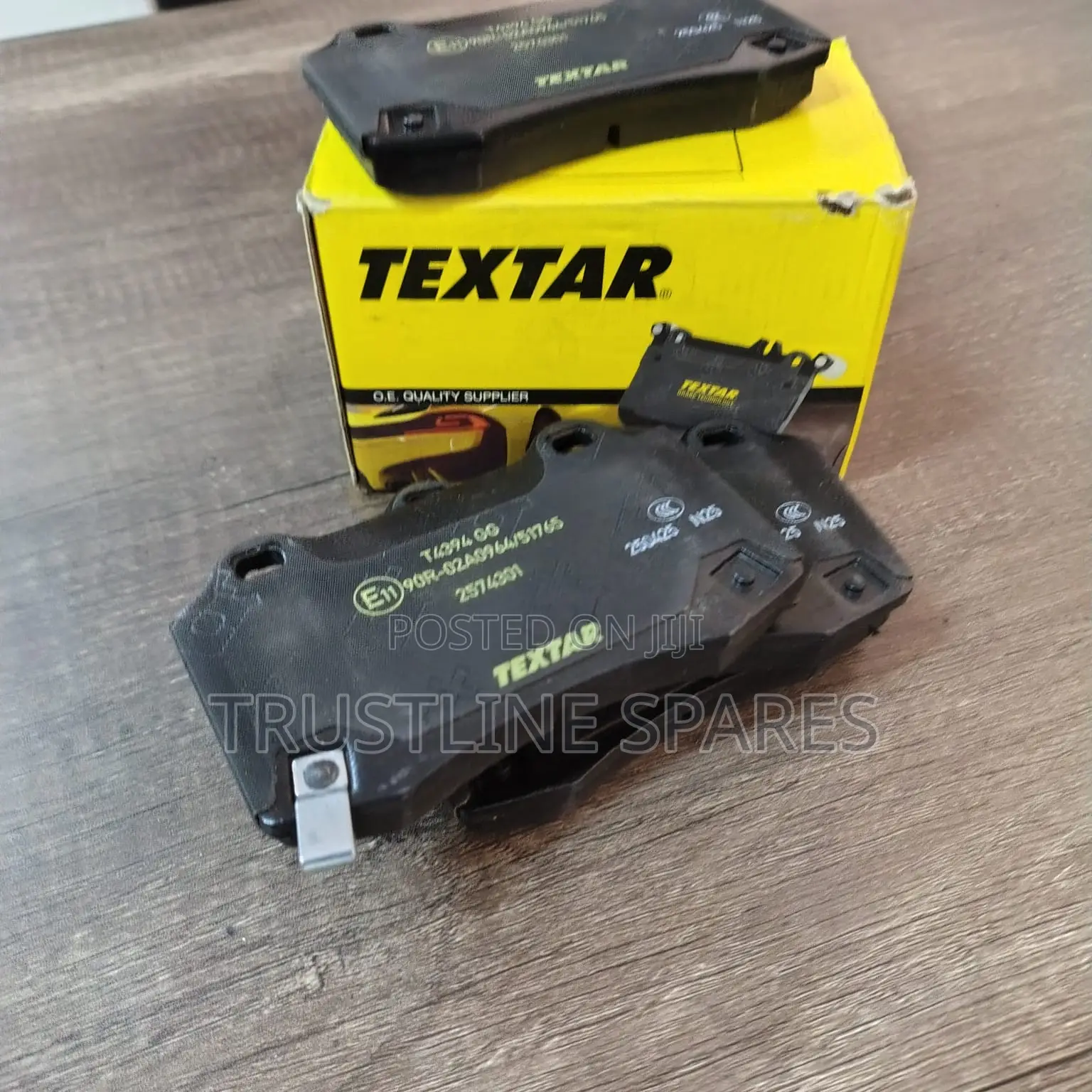 Textar Front Brake Pads for Audi Q5, Q7 Vw Touareg