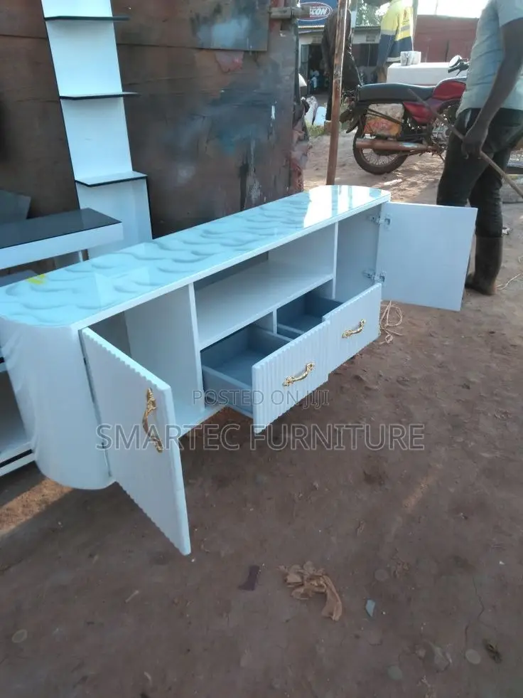 Durable White Tv Stand