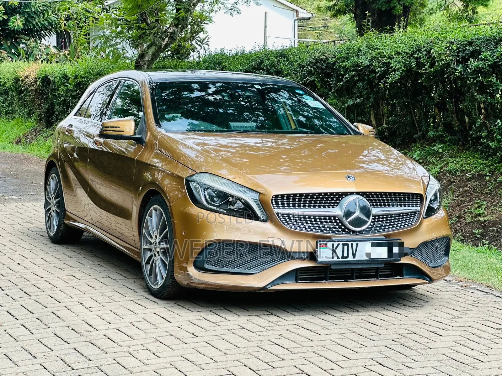 Mercedes-Benz A-Class 2017 Gold