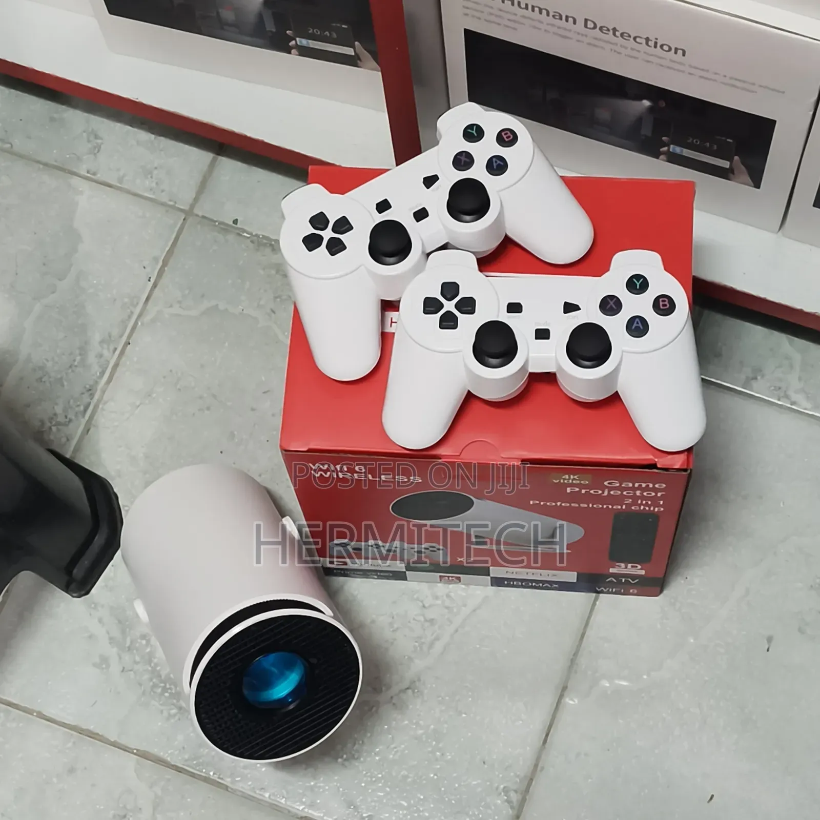 Triple Lens Solar Powered 4g Wifi Enabled CCTV Camera