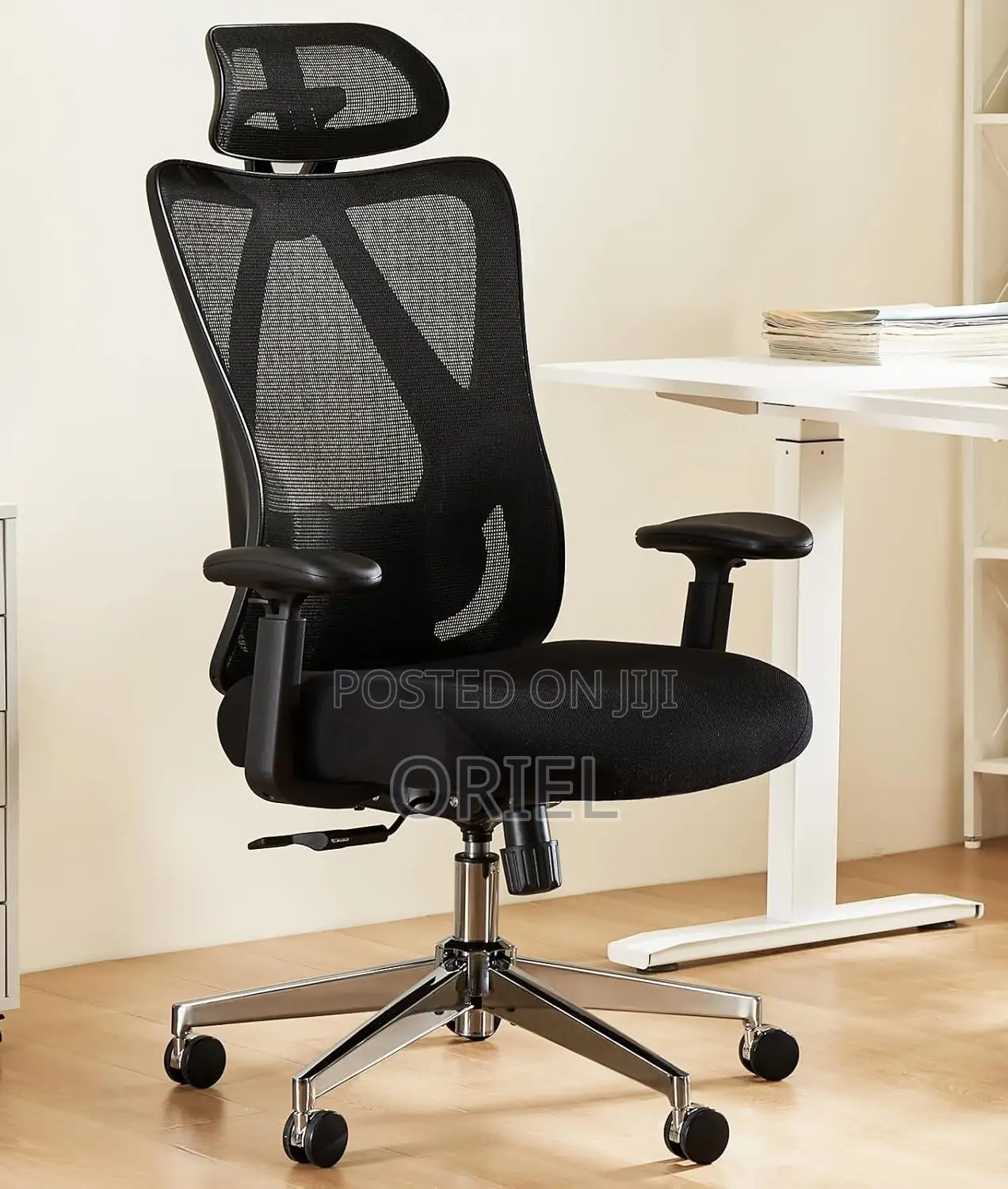 Modern Fabric Office Chair : Bankers Orthopedic Office Chair