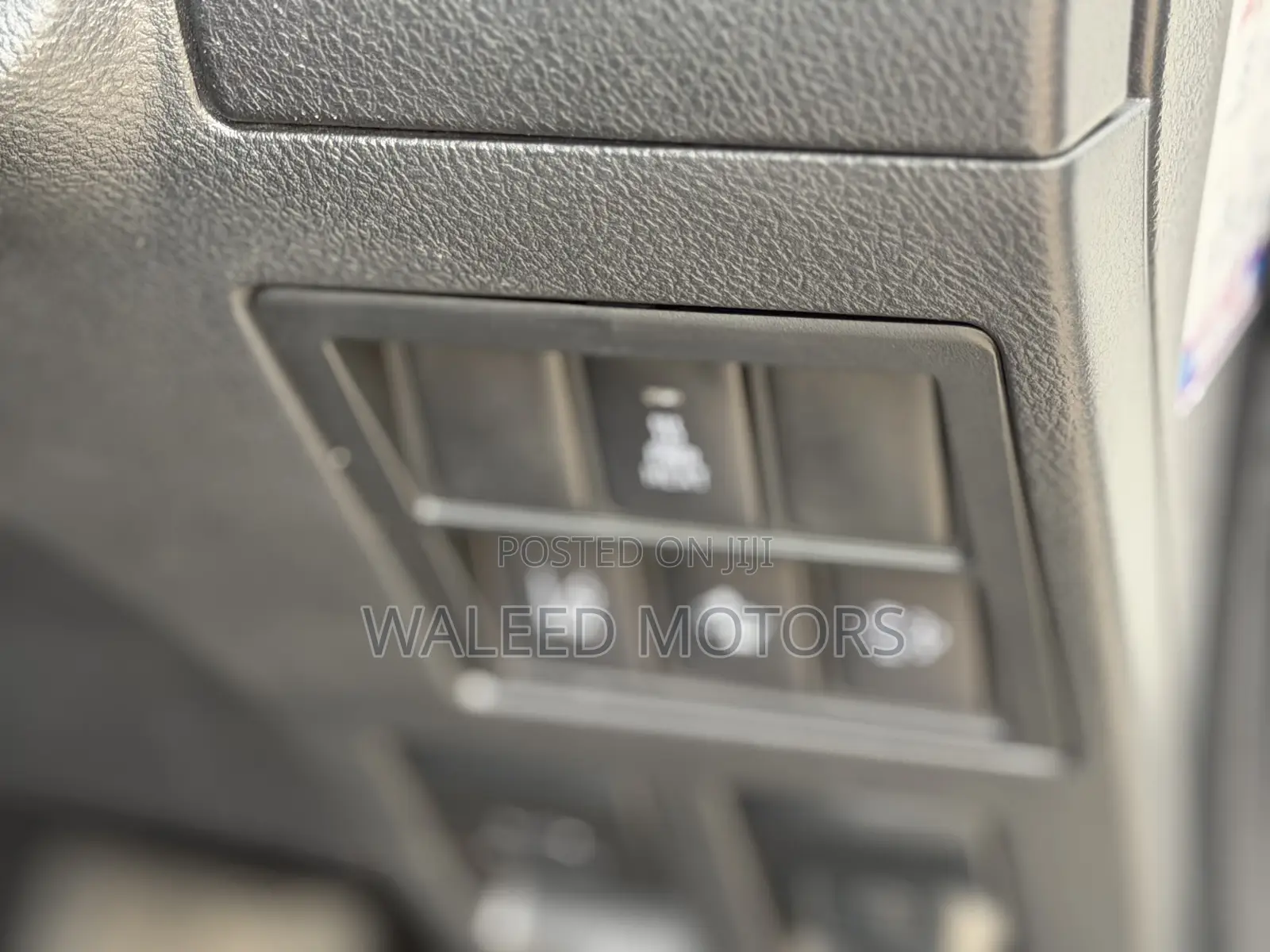 Toyota Hilux 2019 White