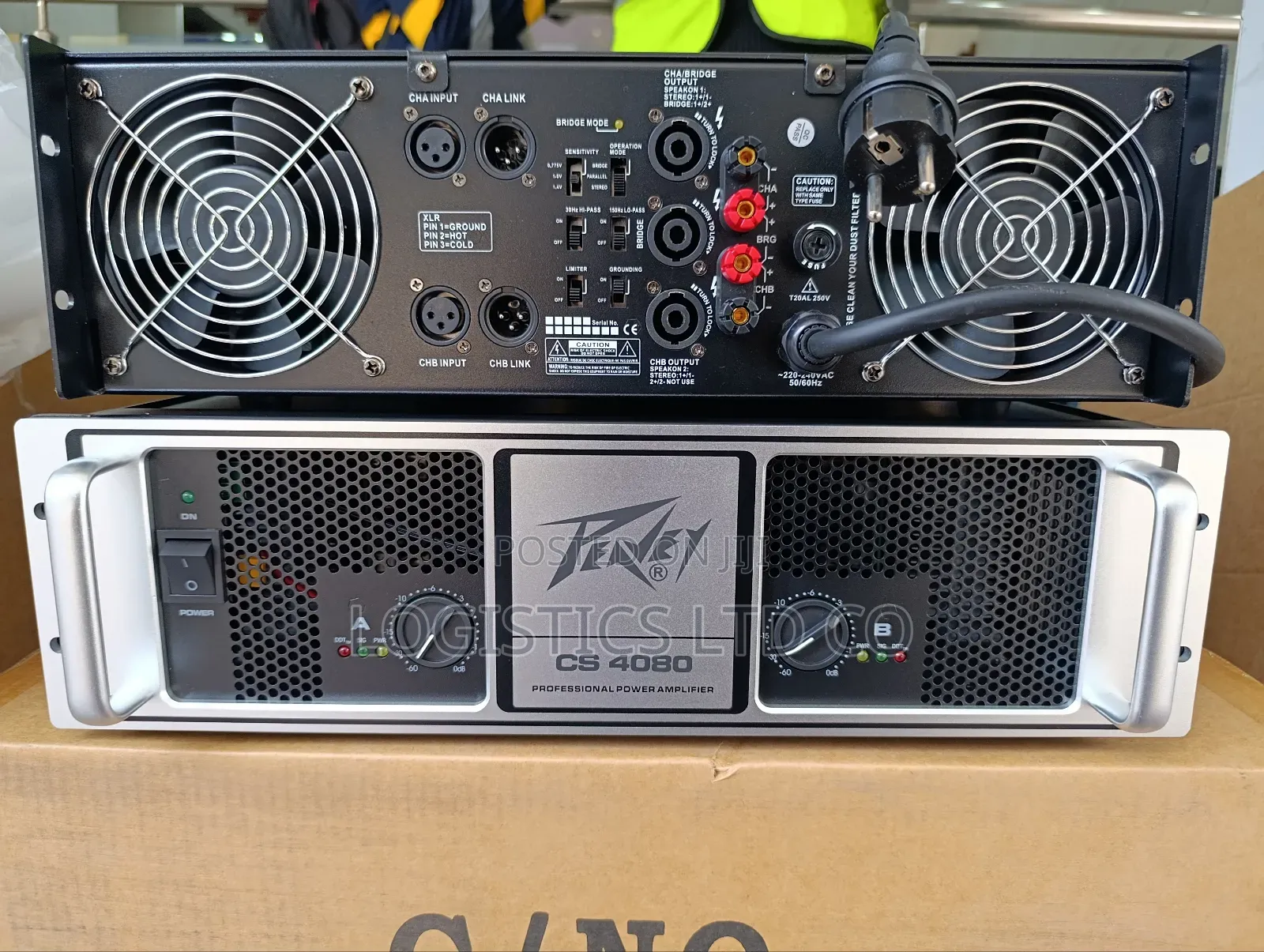 Peavey (Cs 4080) 2040watts × 2 Audio Power Amplifier