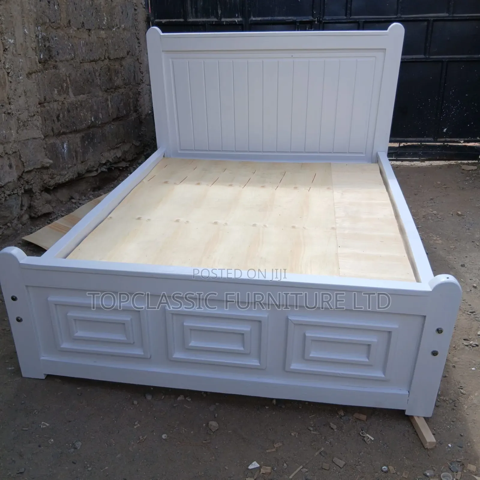 Bored White  Bed 5x6